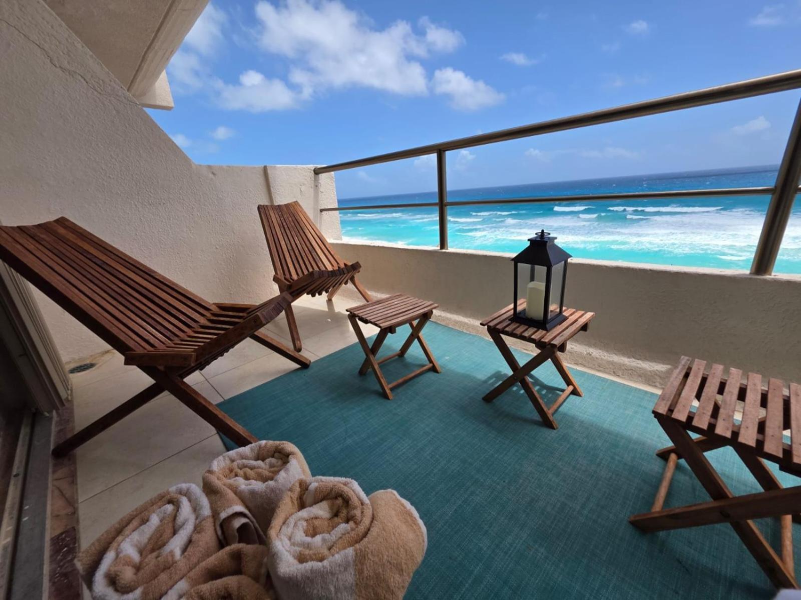 Perfect Vacation Getaway,Ocean View,Wifi, Beach Cancún Exterior foto
